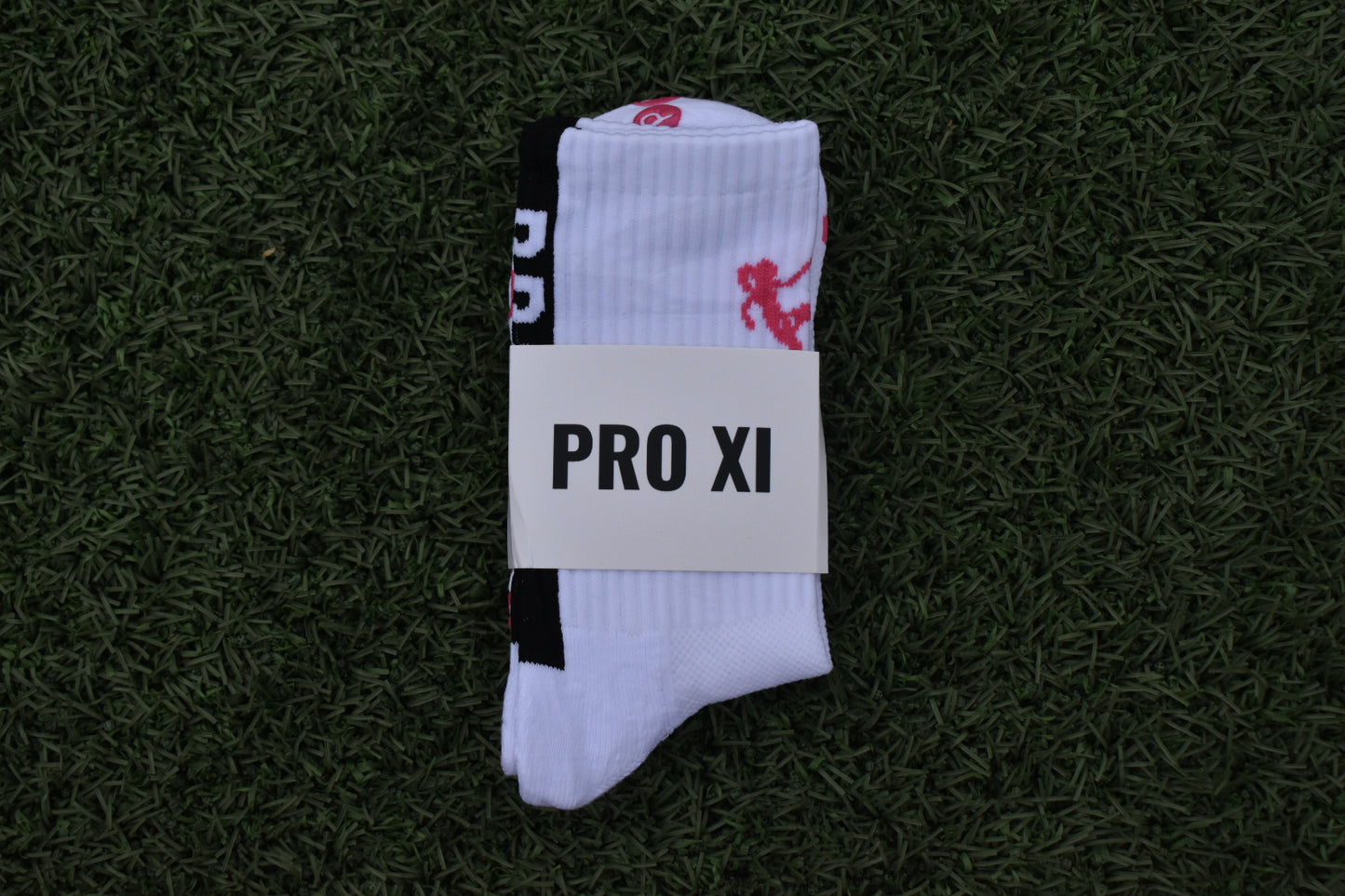 PRO XI signature grip socks