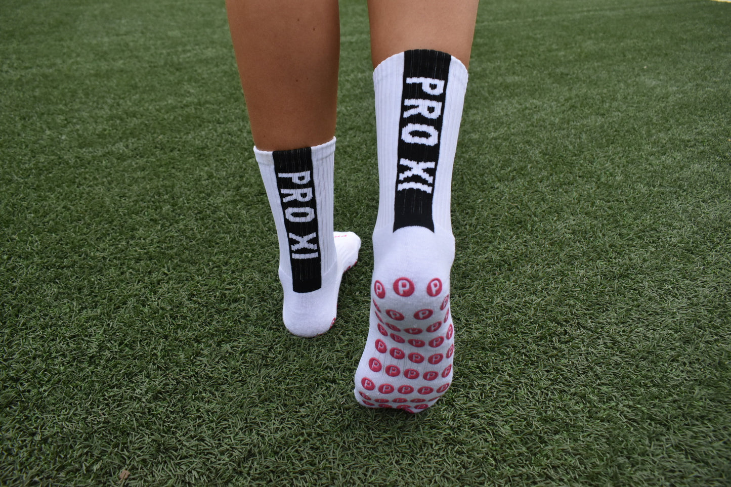 PRO XI signature grip socks